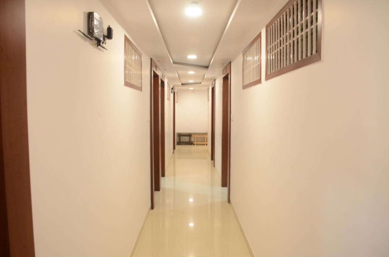 Hotel Ideal Vadodara Luaran gambar